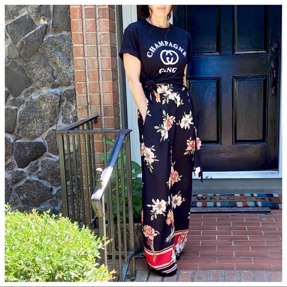 GORGEOUS BLACK FLORAL PRINT WIDE LEG PANTS - Picture 7 of 15